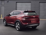     Hyundai Tucson 3 (  3)  LUX