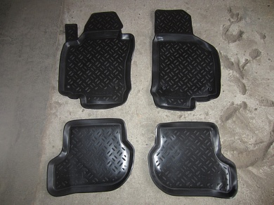     Volkswagen Golf 5 (  5)  